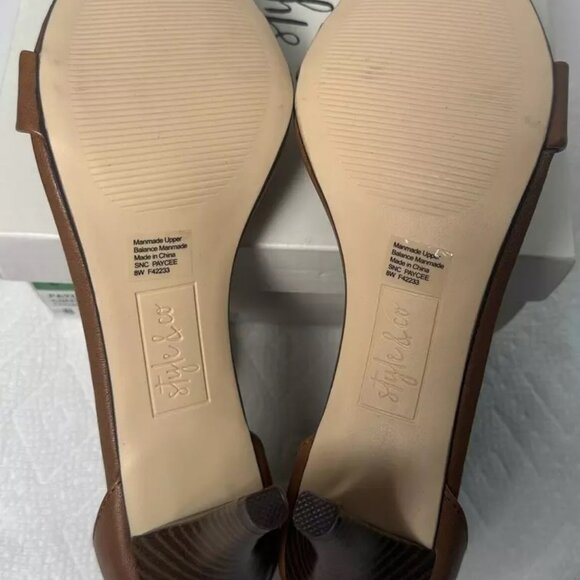 Style & Co Paycee Two-Piece Dress Sandals, Brown Size 8W 2-3/4" Wrapped Heels - Picture 5 of 6